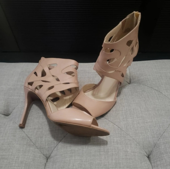Nine West Shoes - Nine West heels size 8